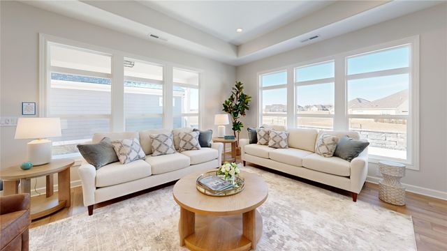 1032 NW Creekside Drive, Waukee, IA 50263