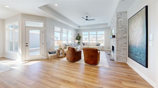 1032 NW Creekside Drive, Waukee, IA 50263