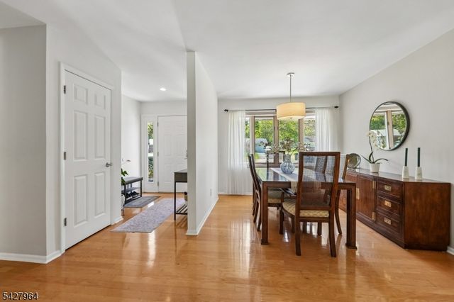 17 Tyndall Road, South Brunswick Twp., NJ 08824