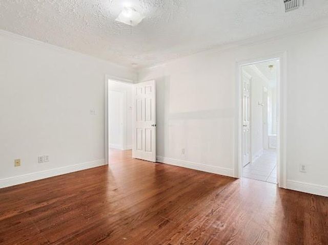 8502 Detroit Street D, Houston, TX 77017