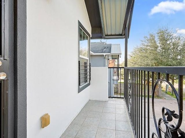 8502 Detroit Street D, Houston, TX 77017