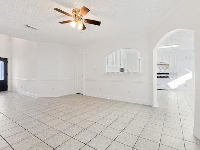 8502 Detroit Street D, Houston, TX 77017