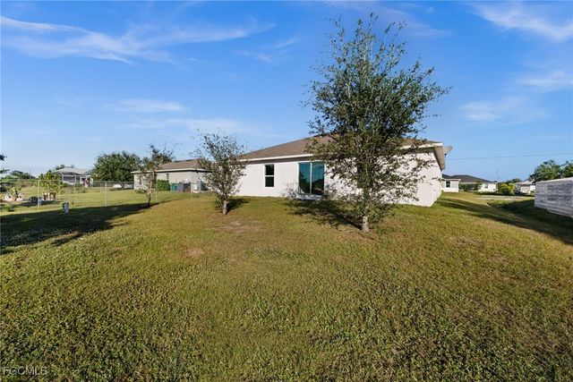 428 Piedmont ST, Lehigh Acres, FL 33974