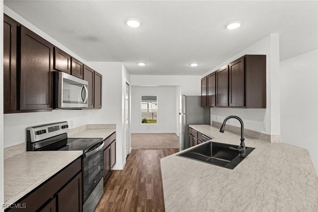 428 Piedmont ST, Lehigh Acres, FL 33974