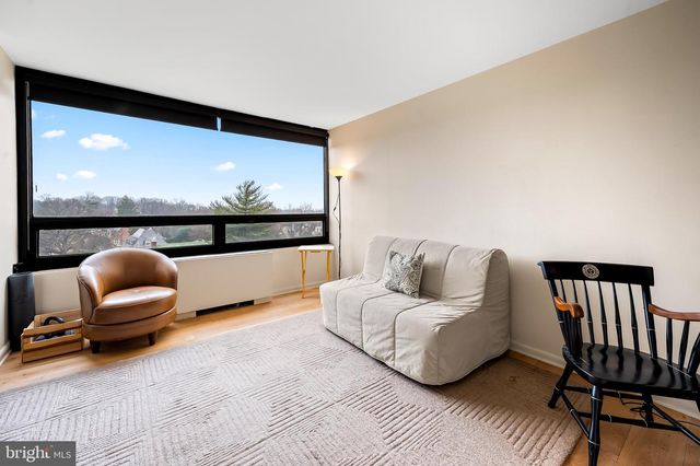 4000 N CHARLES ST #702, Baltimore, MD 21218