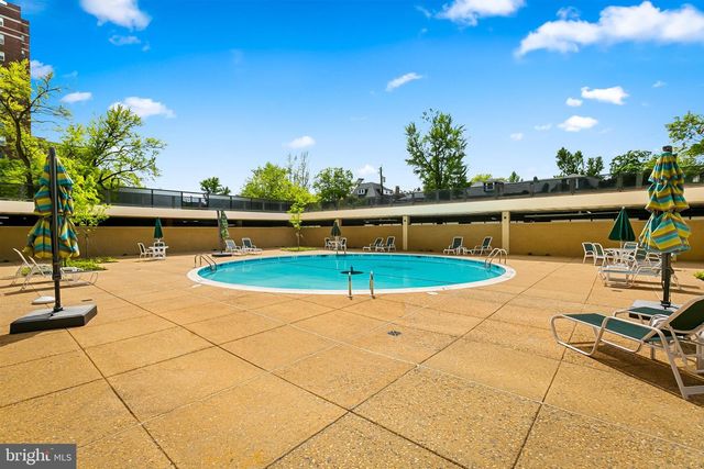 4000 N CHARLES ST #702, Baltimore, MD 21218