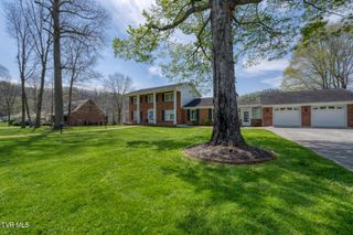 204 Amity Drive, Bristol, TN 37620