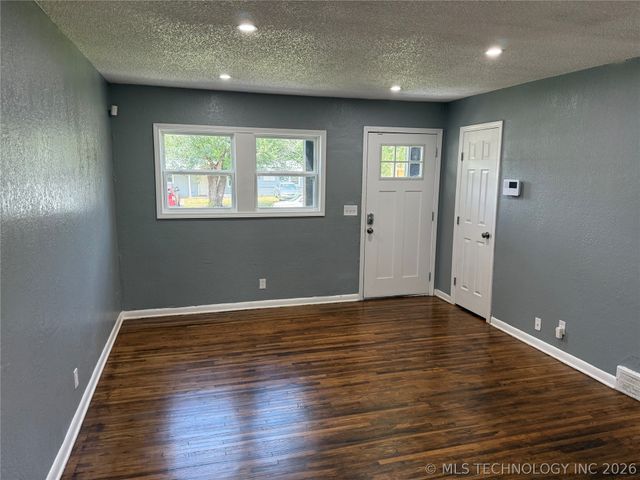 604 E 54th Street N, Tulsa, OK 74126