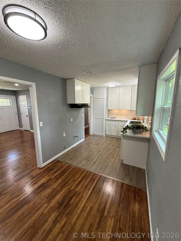 604 E 54th Street N, Tulsa, OK 74126