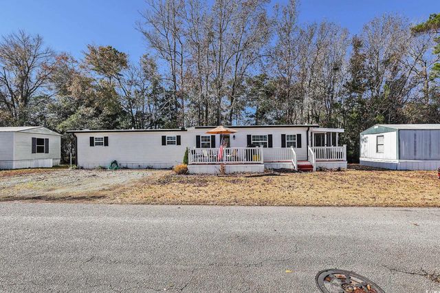 919 Baron Ln., North Myrtle Beach, SC 29582