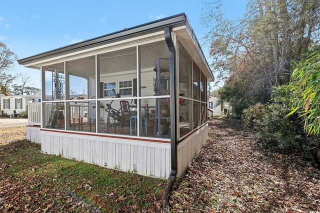 919 Baron Ln., North Myrtle Beach, SC 29582