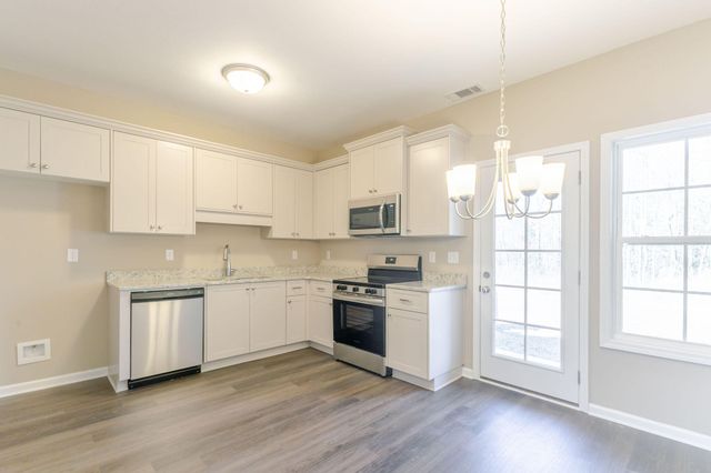 351 Bordeaux Drive, Thomson, GA 30824