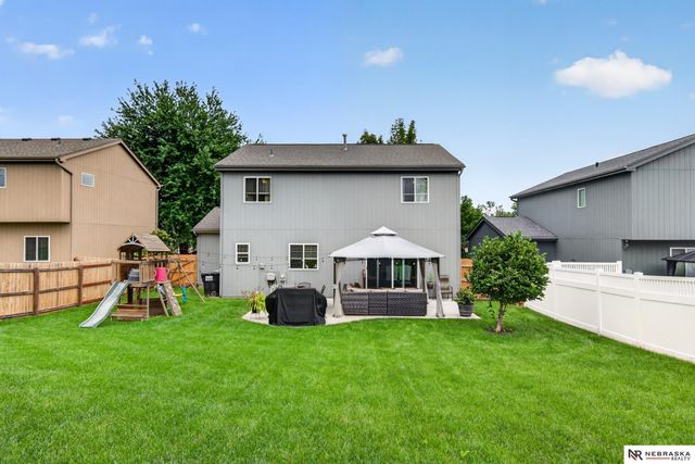 6508 N 148th Street, Omaha, NE 68116
