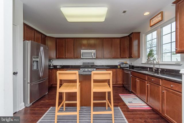 303 ELLISON DR, North Wales, PA 19454
