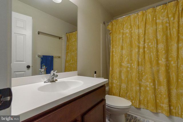 303 ELLISON DR, North Wales, PA 19454