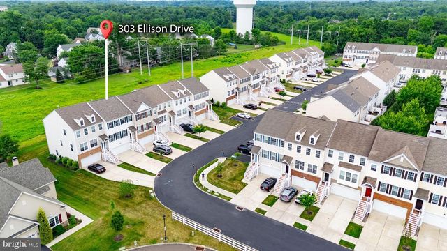 303 ELLISON DR, North Wales, PA 19454