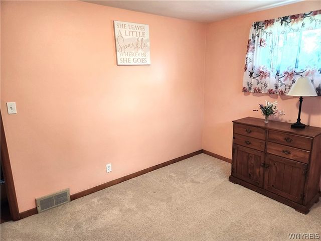 399 Abbington Avenue, Tonawanda, NY 14223
