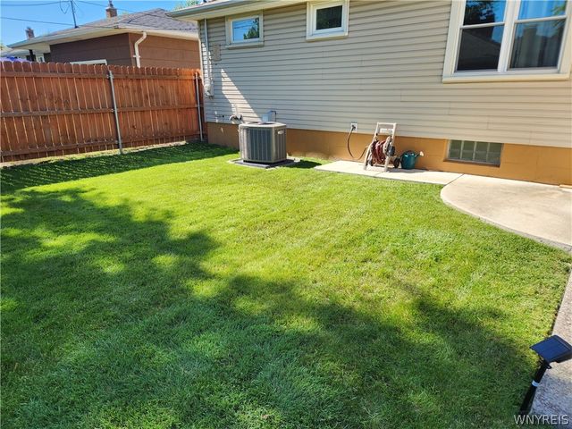 399 Abbington Avenue, Tonawanda, NY 14223