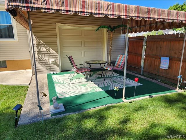 399 Abbington Avenue, Tonawanda, NY 14223