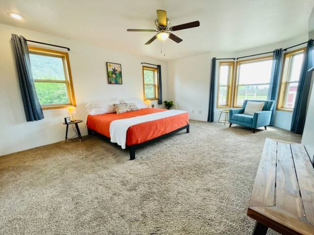 Image 20 of property listing at 680 Kelley Road, Columbia Falls, MT 59912