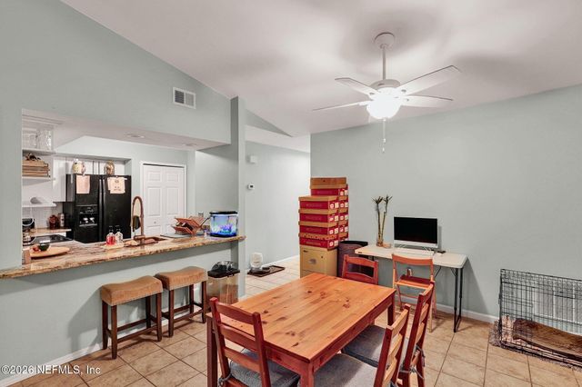 2521 WHITE HORSE Road E, Jacksonville, FL 32246