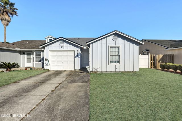 2521 WHITE HORSE Road E, Jacksonville, FL 32246