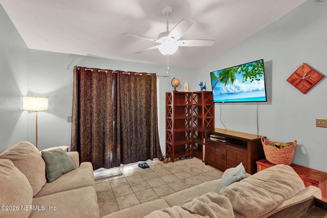 2521 WHITE HORSE Road E, Jacksonville, FL 32246