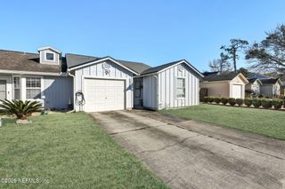 2521 WHITE HORSE Road E, Jacksonville, FL 32246