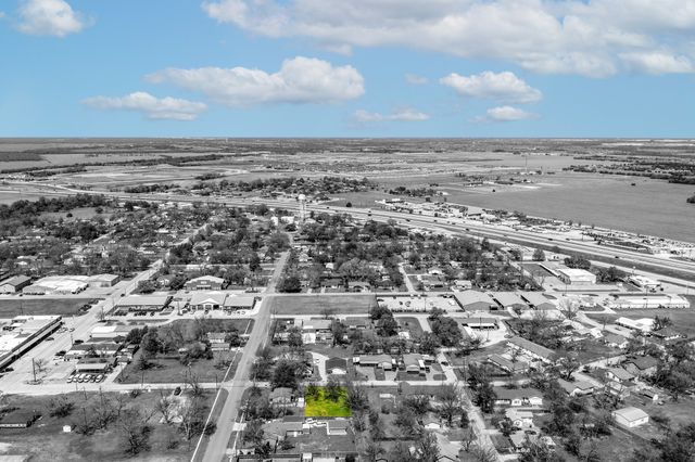 201 S 4th Street, Crandall, TX 75114