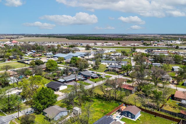 201 S 4th Street, Crandall, TX 75114