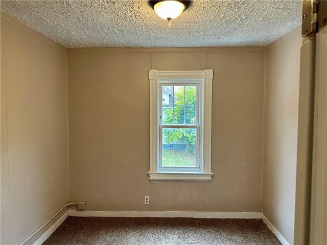 933 Jefferson Avenue, Rochester, NY 14611