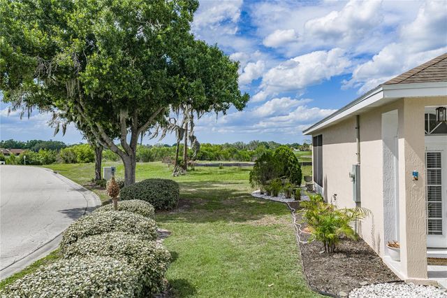 4452 HIDDEN PINE CT, Mulberry, FL 33860