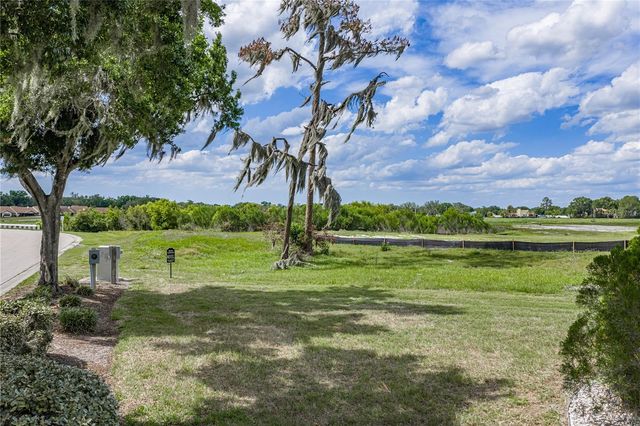 4452 HIDDEN PINE CT, Mulberry, FL 33860