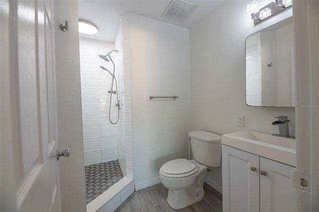 244 AMHERST AVENUE 16, Sarasota, FL 34232