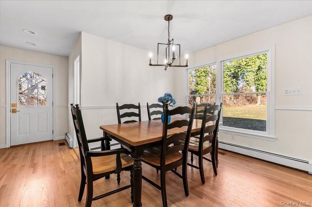 306 Southdown Road, Lloyd Harbor, NY 11743