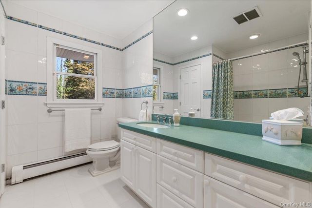 306 Southdown Road, Lloyd Harbor, NY 11743