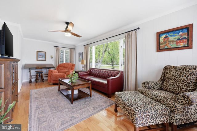 720 BELLEVUE AVE, Hammonton, NJ 08037