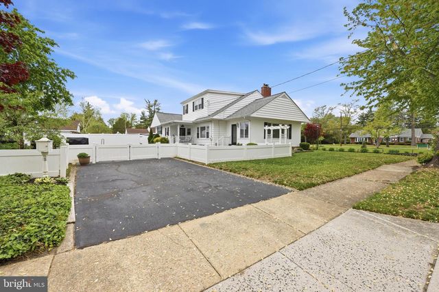 720 BELLEVUE AVE, Hammonton, NJ 08037