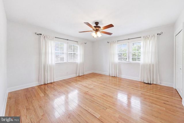 720 BELLEVUE AVE, Hammonton, NJ 08037
