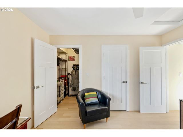 2040 TITAN Ter, West Linn, OR 97068