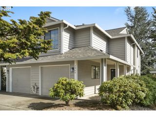 2040 TITAN Ter, West Linn, OR 97068