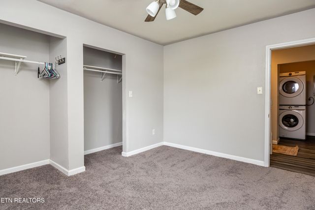 6944 Berry Lane, Knoxville, TN 37914
