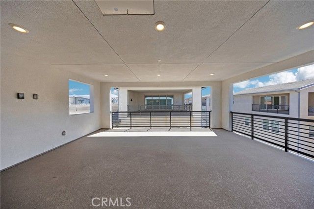 104 Sculpture, Irvine, CA 92618