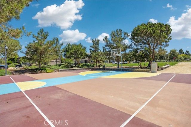 104 Sculpture, Irvine, CA 92618