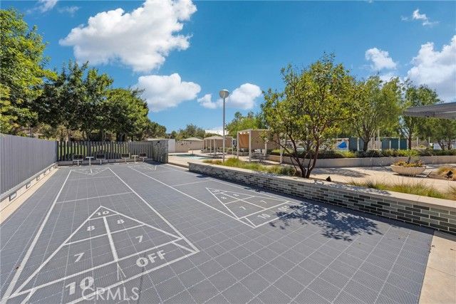 104 Sculpture, Irvine, CA 92618