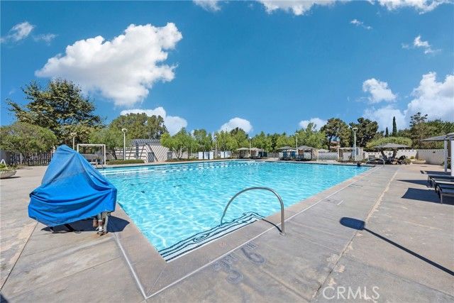 104 Sculpture, Irvine, CA 92618