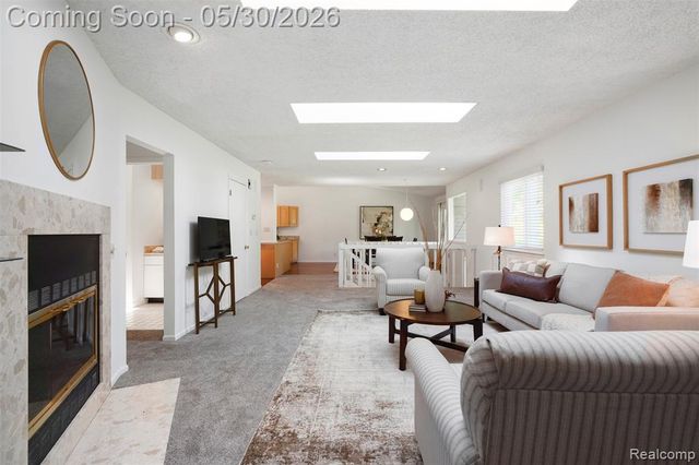 5620 Eastman Boulevard, West Bloomfield, MI 48323