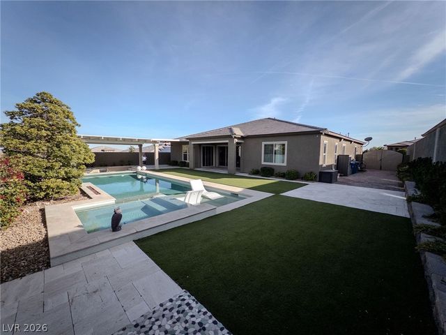 9706 Yellow Shadow Avenue, Las Vegas, NV 89149