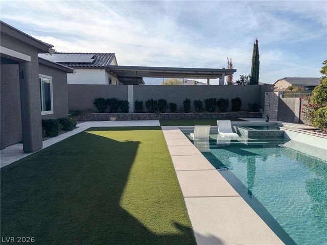 9706 Yellow Shadow Avenue, Las Vegas, NV 89149