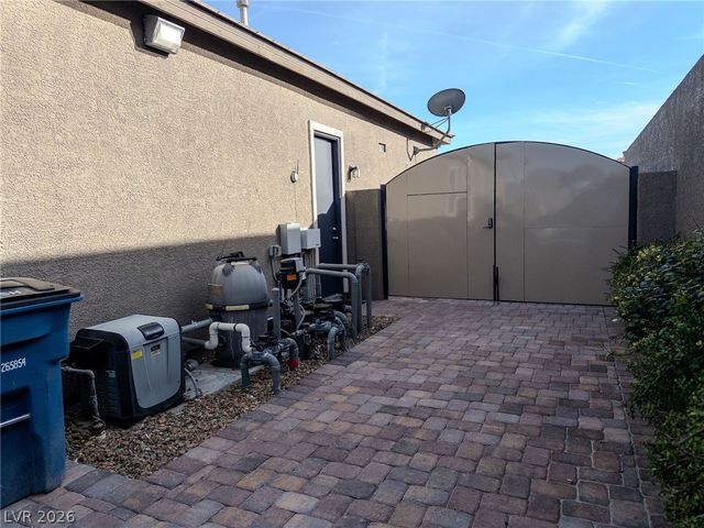 9706 Yellow Shadow Avenue, Las Vegas, NV 89149